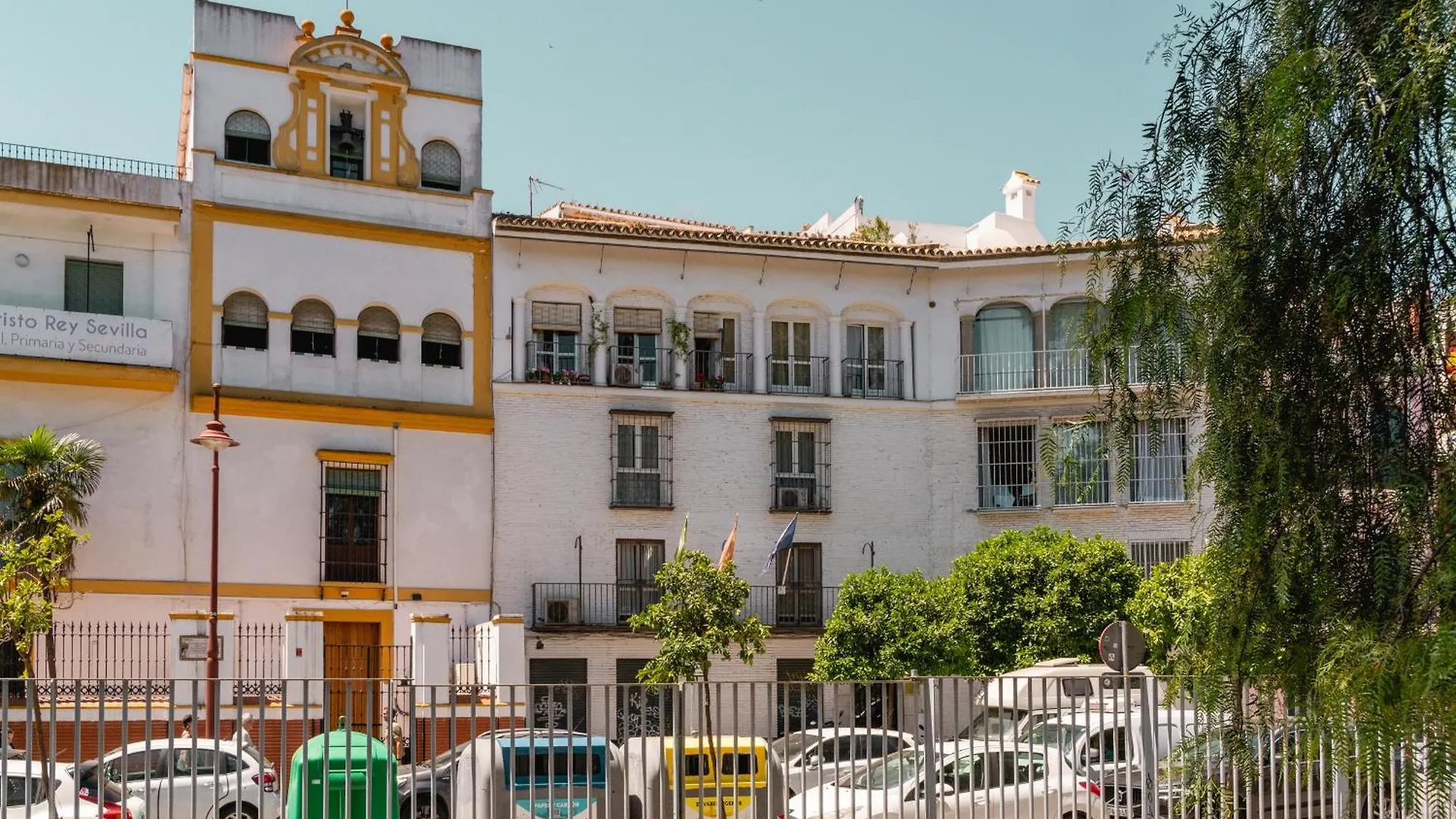 Betis River View Seville Apartment